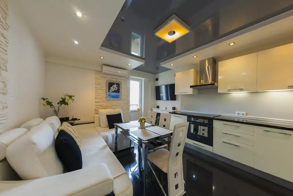 Apartment Prestige Hall location